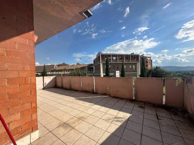 Appartamento in vendita a Terni, Umbria