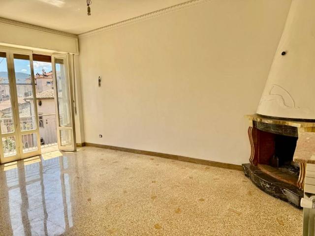 Appartamento in vendita a Città Giardino, Terni