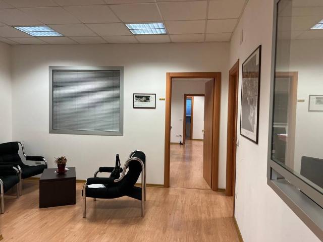 Appartamento in vendita a Terni, Umbria