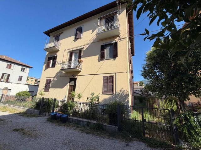 Appartamento in vendita a Borgo Bovio, Terni