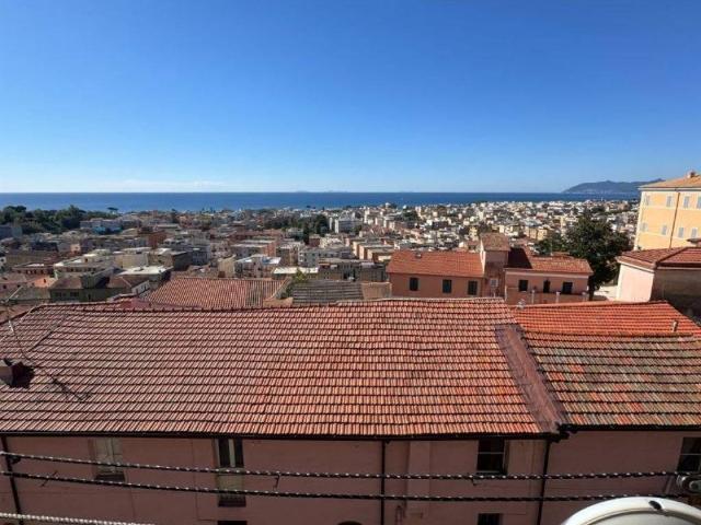 Appartamento in vendita a Borgo Cipollata, Terracina