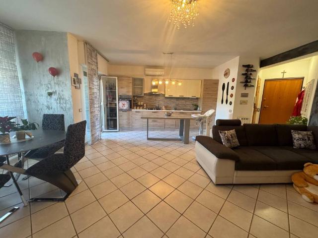 Appartamento in vendita a Borgo Cipollata, Terracina
