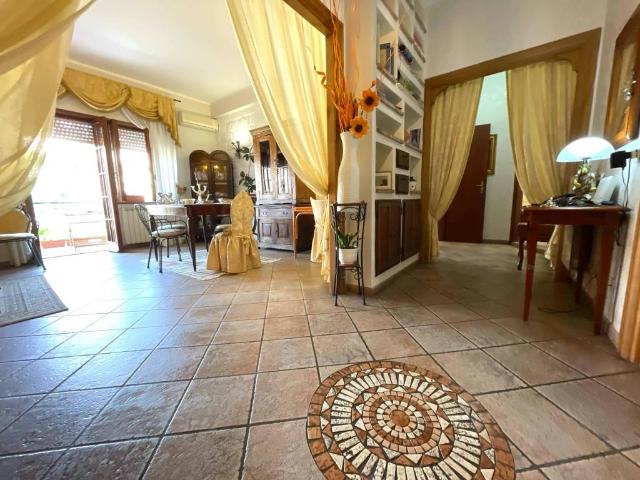 Appartamento in vendita a Borgo Cipollata, Terracina