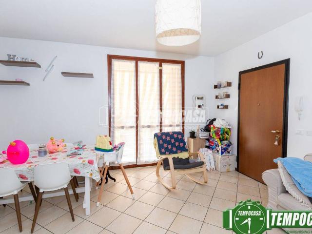 Appartamento in vendita a Terranova Dei Passerini, Lombardia