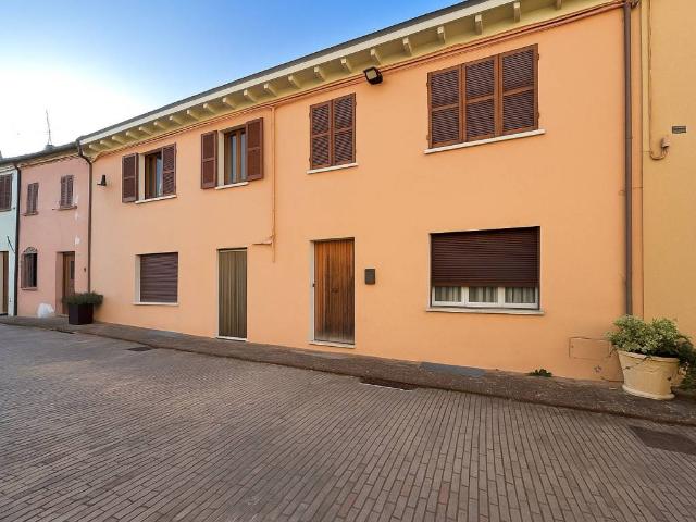 Appartamento in vendita a Terre Roveresche, Marche