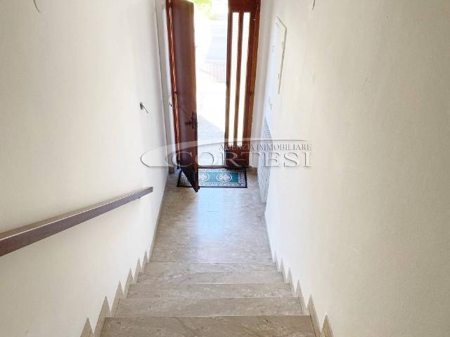 Appartamento in vendita a Terre Roveresche, Marche