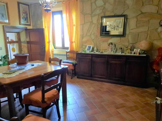 Appartamento in vendita a Terricciola, Toscana