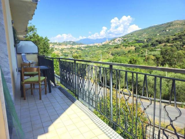 Appartamento in vendita a Terzorio, Liguria