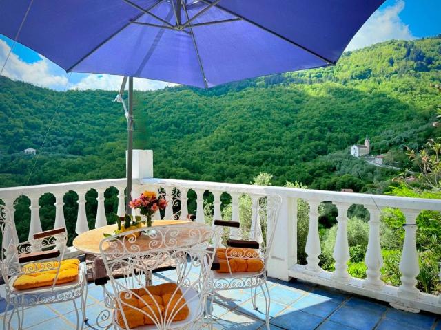 Appartamento in vendita a Testico, Liguria