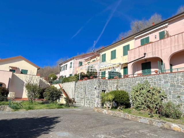 Appartamento in vendita a Stellanello, Liguria