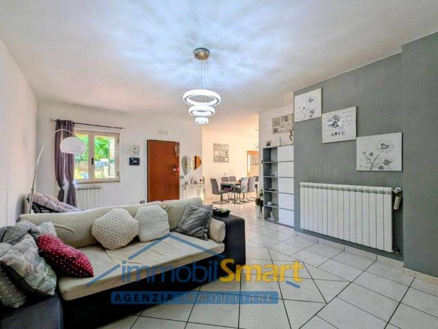 Appartamento in vendita a Carinaro, Caserta
