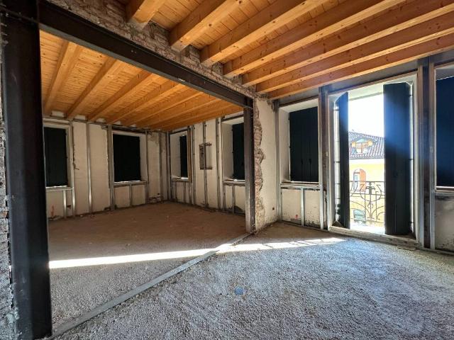 Appartamento in vendita a Centro, Thiene