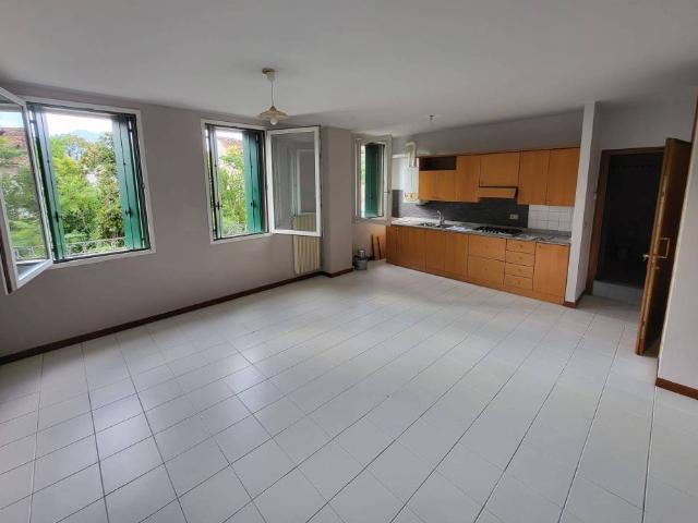 Appartamento in vendita a Centro, Thiene
