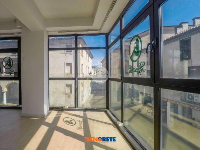 Appartamento in vendita a Centro, Thiene