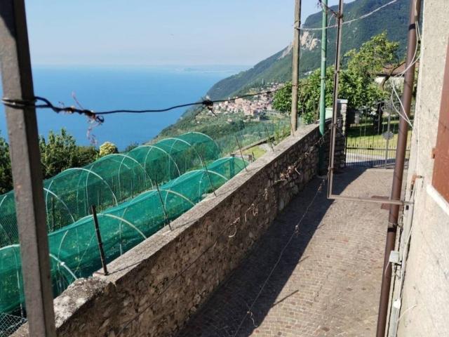 Appartamento in vendita a Comunità Montana Parco Alto Garda bresciano, Tignale