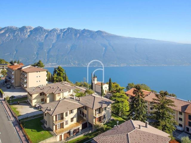 Appartamento in vendita a Gardola, Tignale