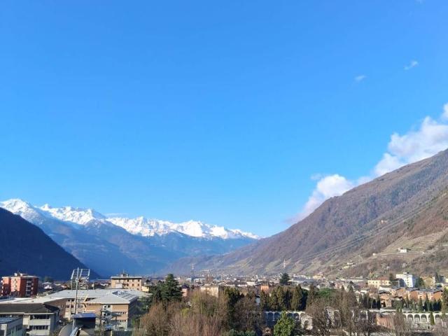 Appartamento in vendita a Tirano, Lombardia