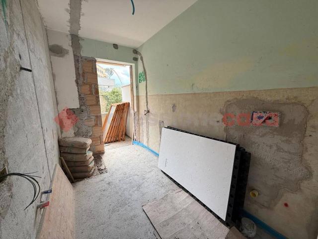 Appartamento in vendita a Campolimpido, Roma Capitale