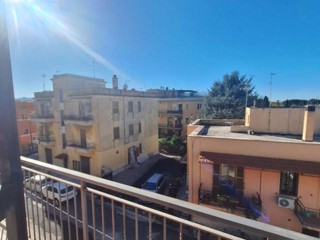Appartamento in vendita a Paterno, Roma Capitale