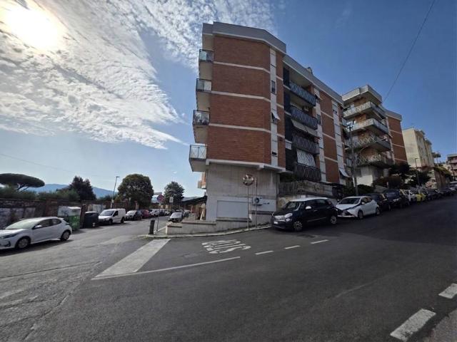 Appartamento in vendita a Roma Capitale, Lazio