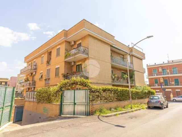 Appartamento in vendita a Paterno, Roma Capitale