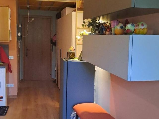 Appartamento in vendita a Tizzano Val Parma, Reggio Emilia