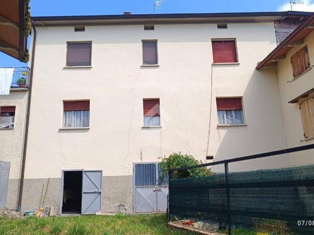 Appartamento in vendita a Appennino Reggiano, Re