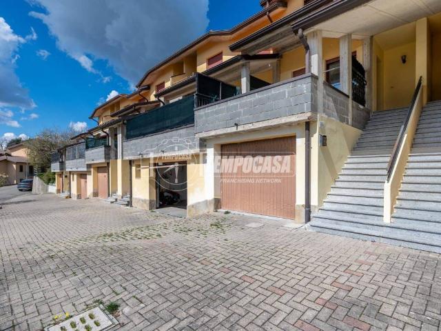 Appartamento in vendita a Appennino Reggiano, Re
