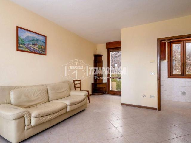 Appartamento in vendita a Appennino Reggiano, Re