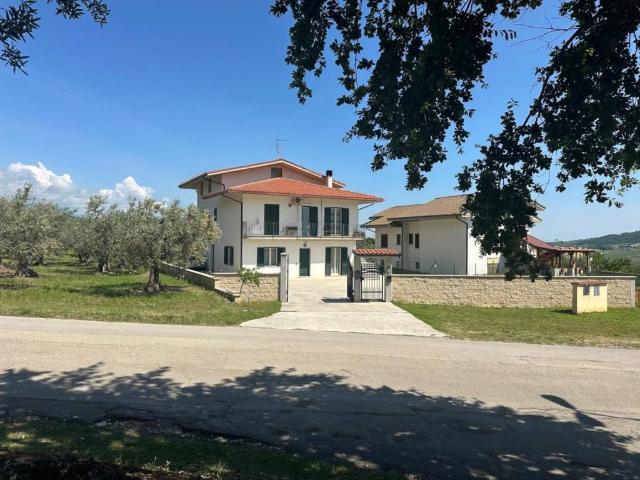 Appartamento in vendita a Tocco Casauria, Abruzzo