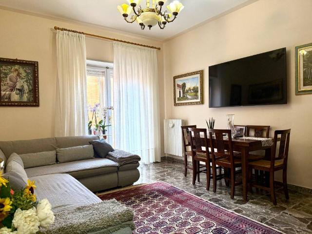 Appartamento in vendita a Izzalini, Umbria