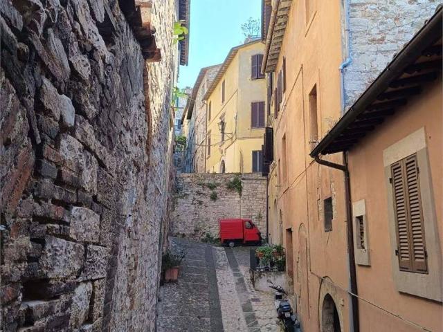 Appartamento in vendita a Izzalini, Umbria