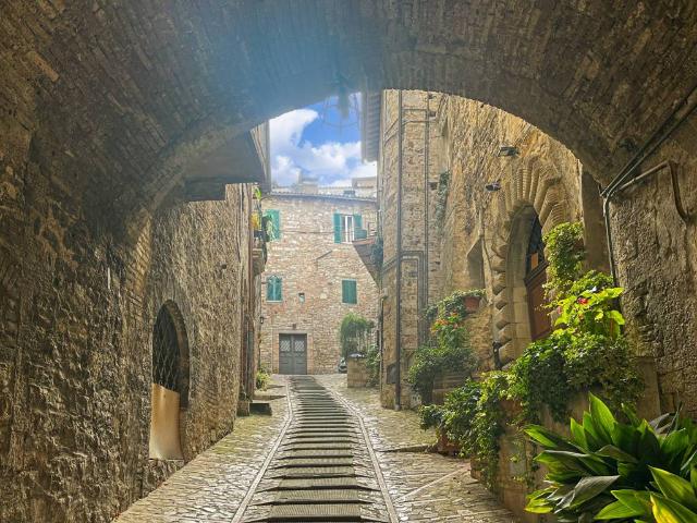Appartamento in vendita a Izzalini, Umbria