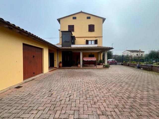 Appartamento in vendita a Ponterio-Pian di Porto, Izzalini
