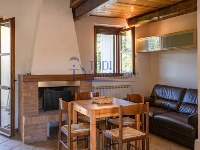Appartamento in vendita a Izzalini, Umbria