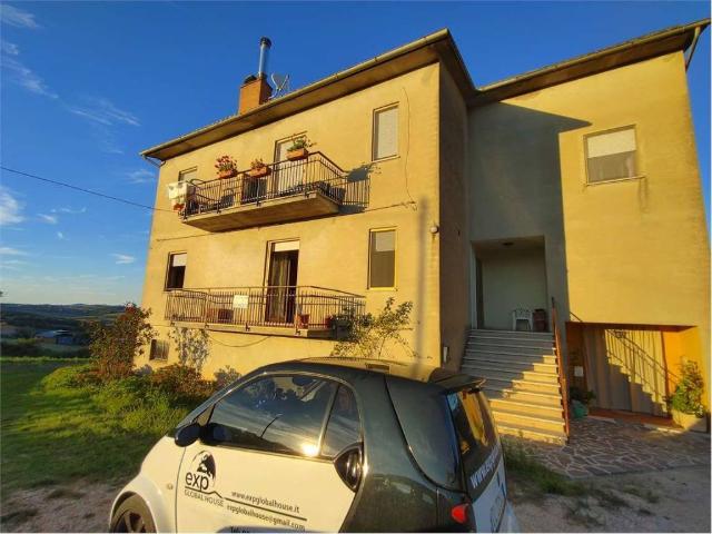 Appartamento in vendita a Izzalini, Umbria