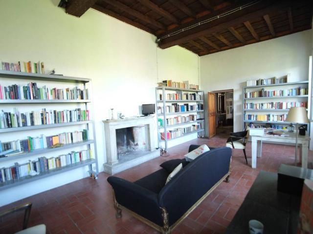 Appartamento in vendita a Toffia, Lazio