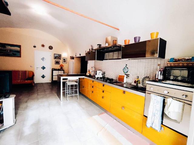 Appartamento in vendita a Dari, Toirano