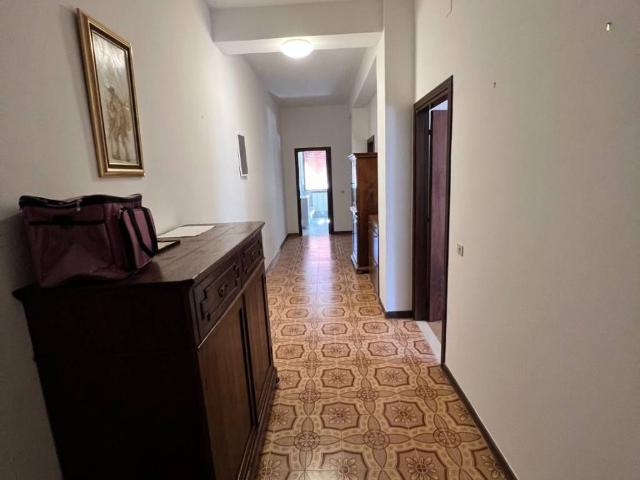 Appartamento in vendita a Tolentino, Macerata