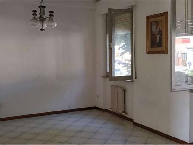 Appartamento in vendita a Tolentino, Macerata