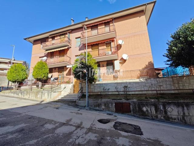 Appartamento in vendita a Marche, Macerata