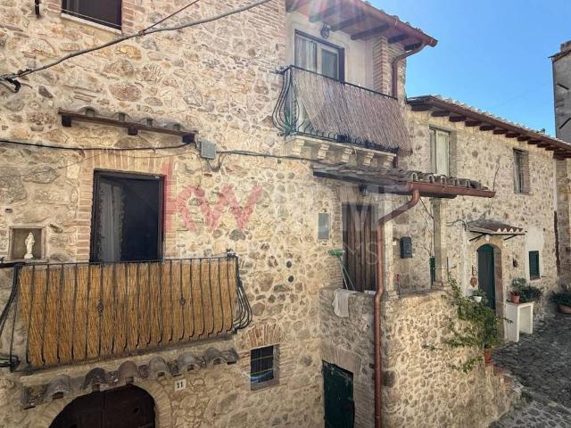 Appartamento in vendita a Tolfa, Roma Capitale