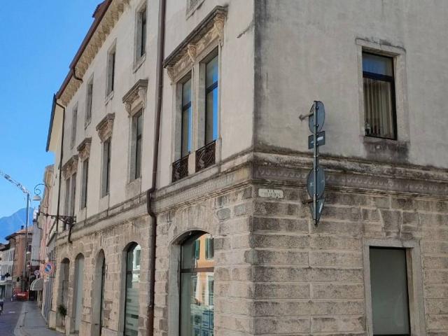 Appartamento in vendita a Tolmezzo, Friuli-Venezia Giulia