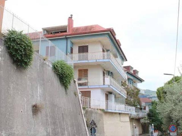 Appartamento in vendita a Torchiara, Campania