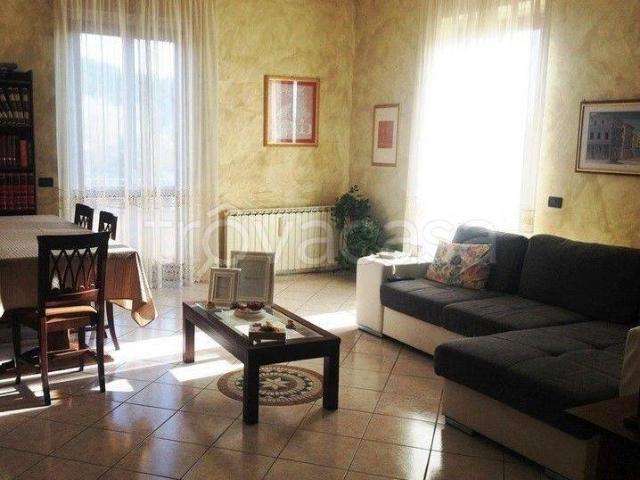 Appartamento in vendita a Torgiano, Perugia