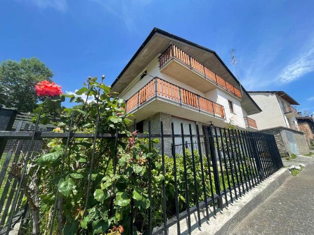 Appartamento in vendita a Torgnon, Aosta