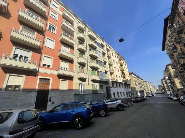 Appartamento in vendita a Circoscrizione 4, Piemonte
