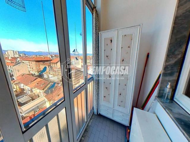 Appartamento in vendita a Circoscrizione 6, Piemonte
