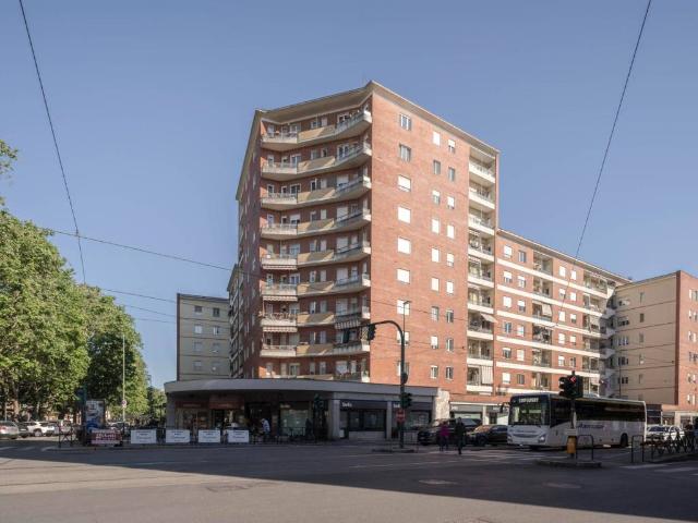 Appartamento in vendita a Circoscrizione 7, Piemonte