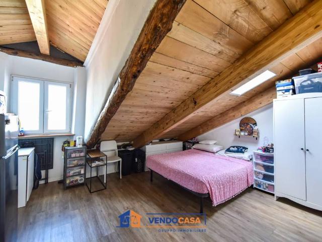 Appartamento in vendita a Circoscrizione 4, Piemonte